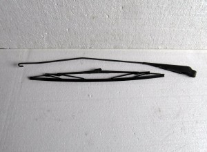 Bras d'essuie-glace, balai d'essuie-glace, caoutchouc, d'origine RDA IFA Multicar M24 M25