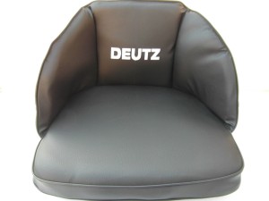 Sitzpolster Sitzkissen schwarz für Deutz Traktor Logo gestickt Kunstleder 32 cm