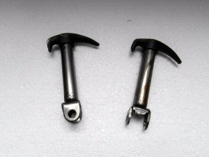 Haubenhalter Famulus 36 - 40- 46 Traktor Zughaken Motorhaube 2 Stück IFA DDR 