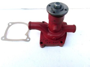 Wasserpumpe Zetor UR 1- 5011-5211-6011-6211-7011-7211 +Dichtung / 2 Anschlüsse