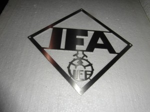 Lettrage IFA VEB Framo pour camion S 4000, chenille Horch K 30, calandre en acier inoxydable de 2 mm