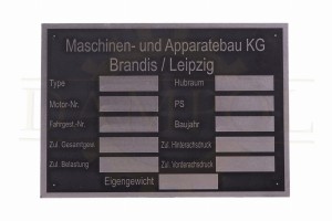  N° 91 Plaque signalétique Maschinenbau KG Brandis / Leipzig RDA, aluminium gravé