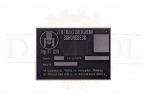  N° 43 Plaque d'identification pour tracteur Fortschritt ZT 300, en aluminium gravé, marque IFA