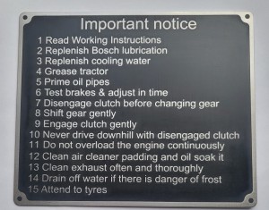 N° 146 - Panneau « Important notice »  pour Lanz Bulldog, Ursus, Pampa, en aluminium gravé